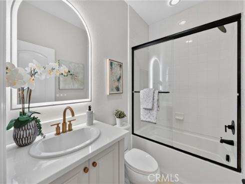 163  Fieldwood  , Irvine, CA