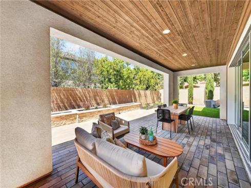 163  Fieldwood  , Irvine, CA