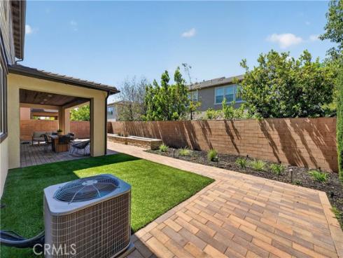 163  Fieldwood  , Irvine, CA