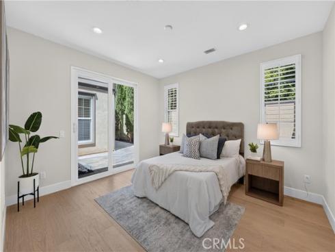 163  Fieldwood  , Irvine, CA