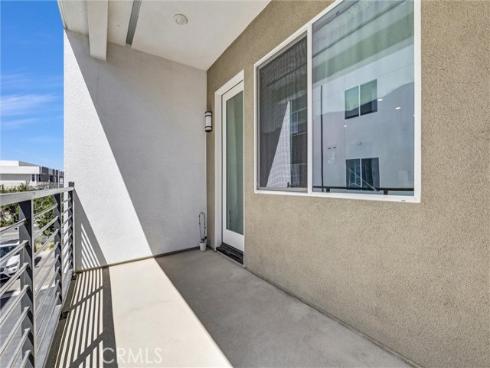 143 Baluster , Irvine, CA