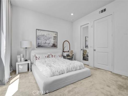143 Baluster , Irvine, CA