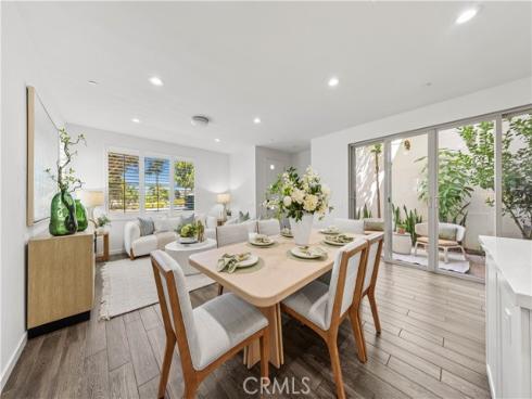 130 Modjeska , Irvine, CA