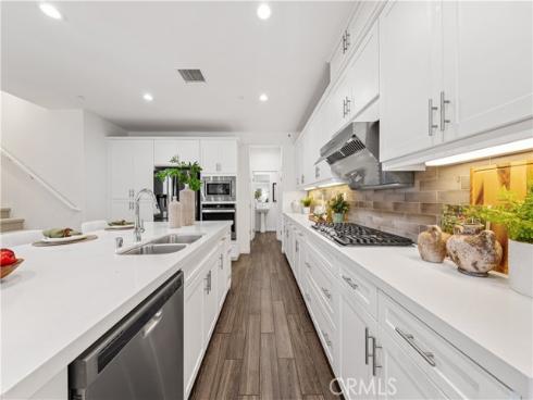 130 Modjeska , Irvine, CA