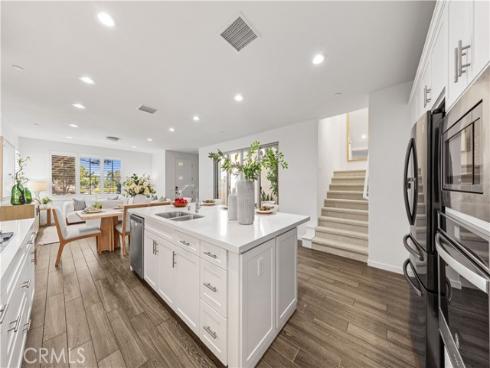 130 Modjeska , Irvine, CA