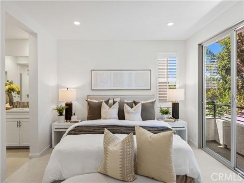 130 Modjeska , Irvine, CA