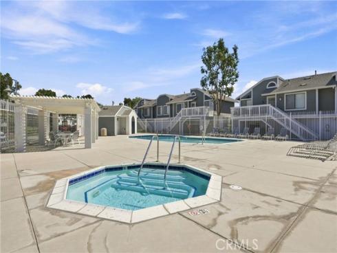187 Huntington , Irvine, CA
