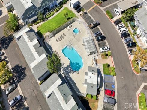 187 Huntington , Irvine, CA