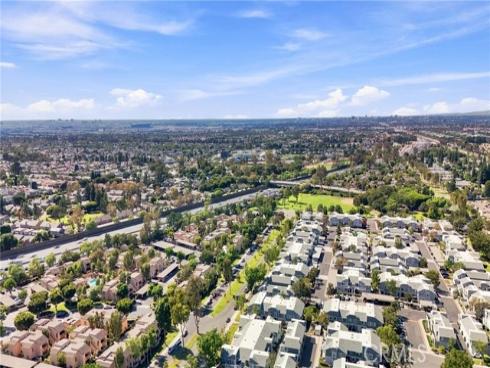 187  Huntington  , Irvine, CA