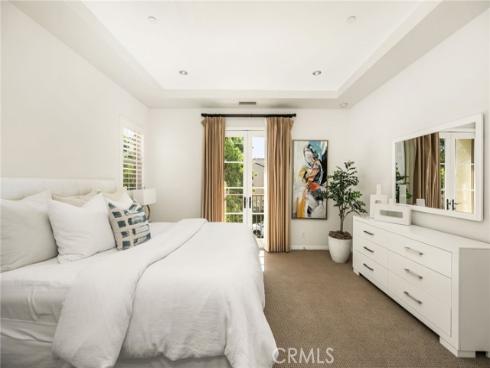 61 Cactus Flower , Irvine, CA