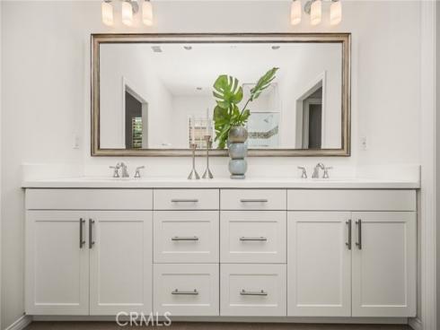 61 Cactus Flower , Irvine, CA
