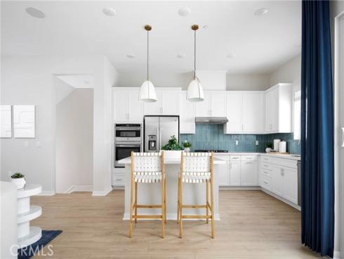 225 Blue Wing , Irvine, CA