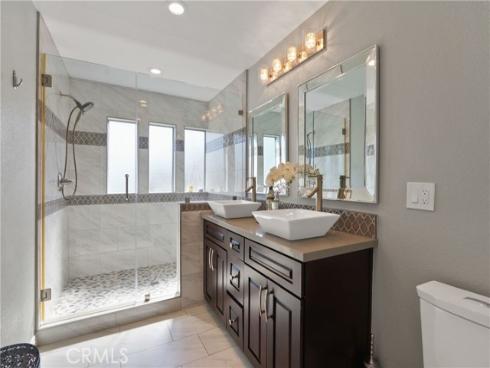 61 W Yale Loop  , Irvine, CA