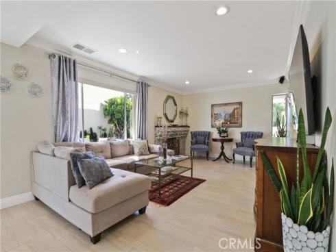 61 W Yale Loop  , Irvine, CA