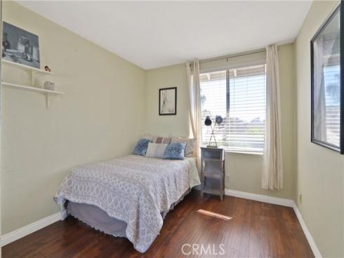 61 W Yale Loop  , Irvine, CA