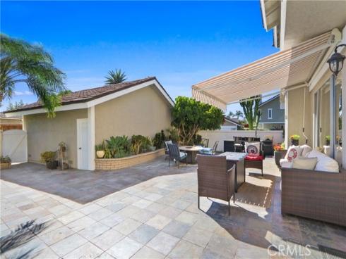 61 W Yale Loop  , Irvine, CA