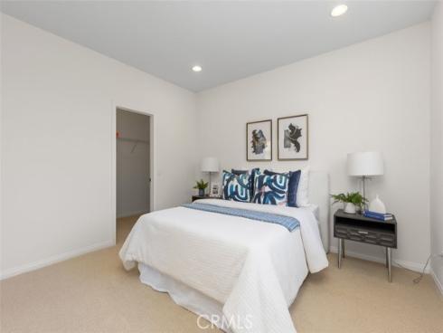 152 Treehouse , Irvine, CA