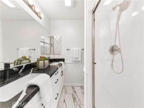 13791 Solitaire , Irvine, CA