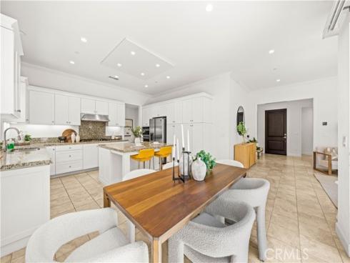 68 tollson , Irvine, CA