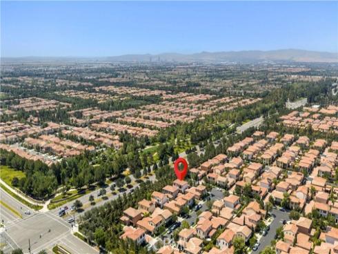 68 tollson , Irvine, CA