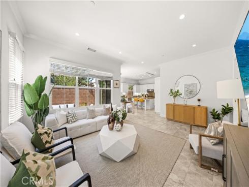 68 tollson , Irvine, CA