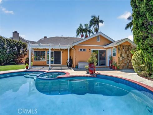 13 Calhoun , Irvine, CA