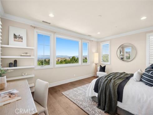 111  Shady Arbor  , Irvine, CA
