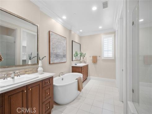 111  Shady Arbor  , Irvine, CA