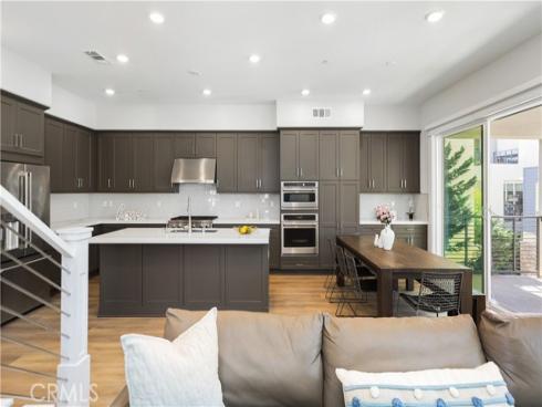 109 Glance , Irvine, CA