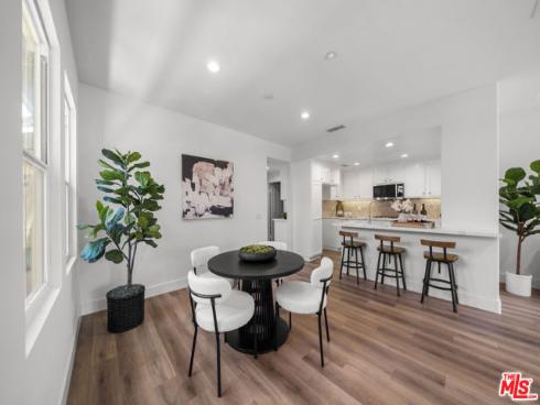 270  Lockford  , Irvine, CA