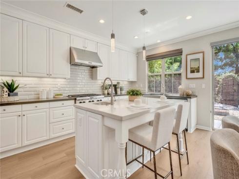 70  Kimbal  , Irvine, CA