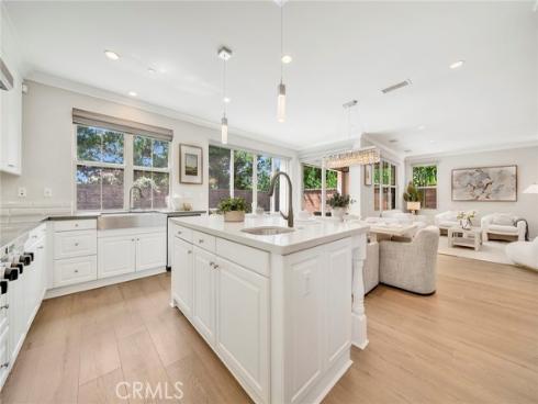 70  Kimbal  , Irvine, CA