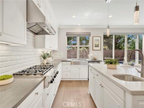 70  Kimbal  , Irvine, CA