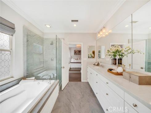 70  Kimbal  , Irvine, CA