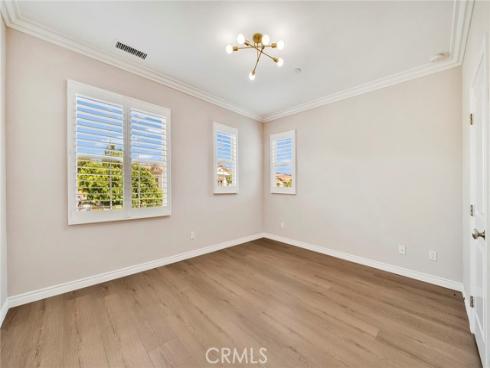 70  Kimbal  , Irvine, CA