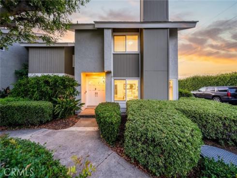 10  Goldenbush  , Irvine, CA