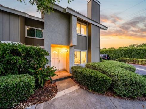 10  Goldenbush  , Irvine, CA