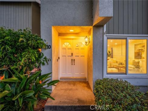 10  Goldenbush  , Irvine, CA