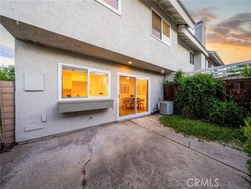 10  Goldenbush  , Irvine, CA