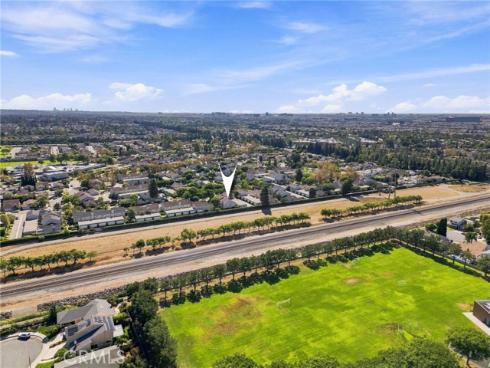10  Goldenbush  , Irvine, CA
