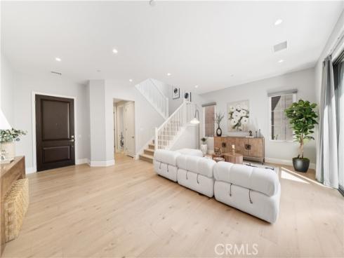 117 Donati , Irvine, CA