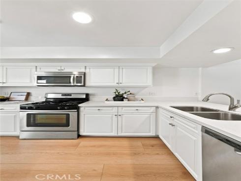 52 Acacia Tree Lane, Irvine, CA