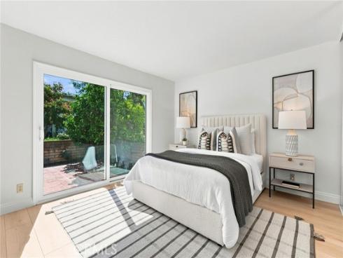 52 Acacia Tree Lane, Irvine, CA
