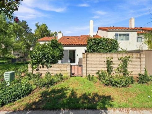 52 Acacia Tree Lane, Irvine, CA
