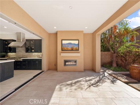 94 Swift , Irvine, CA
