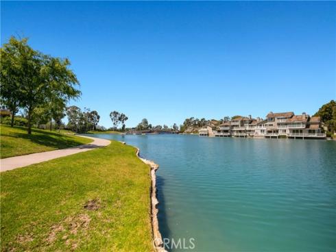 8 Woodfall , Irvine, CA