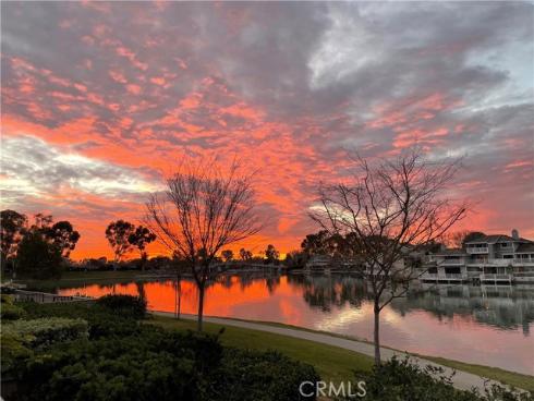 8 Woodfall , Irvine, CA