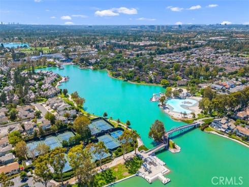 8 Woodfall , Irvine, CA