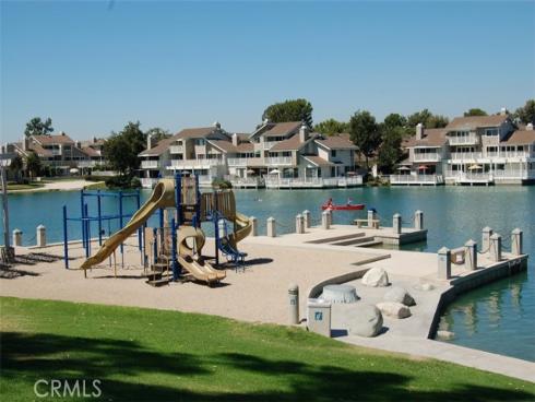 8 Woodfall , Irvine, CA