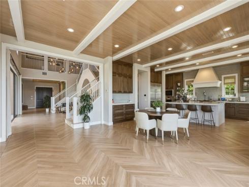 100 Boulder Pass , Irvine, CA